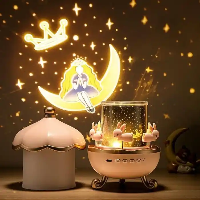 Coverzone Bunny’s Carousel Gece Lambası Projeksiyonlu Müzikli Atlıkarınca Tasarım | Kablolu 5V USB Çalışma | Tavşan Figürlü Döner Işıklı Çocuk Odası Yıldız Tavan Projektör Gece Işığı | WH-E11