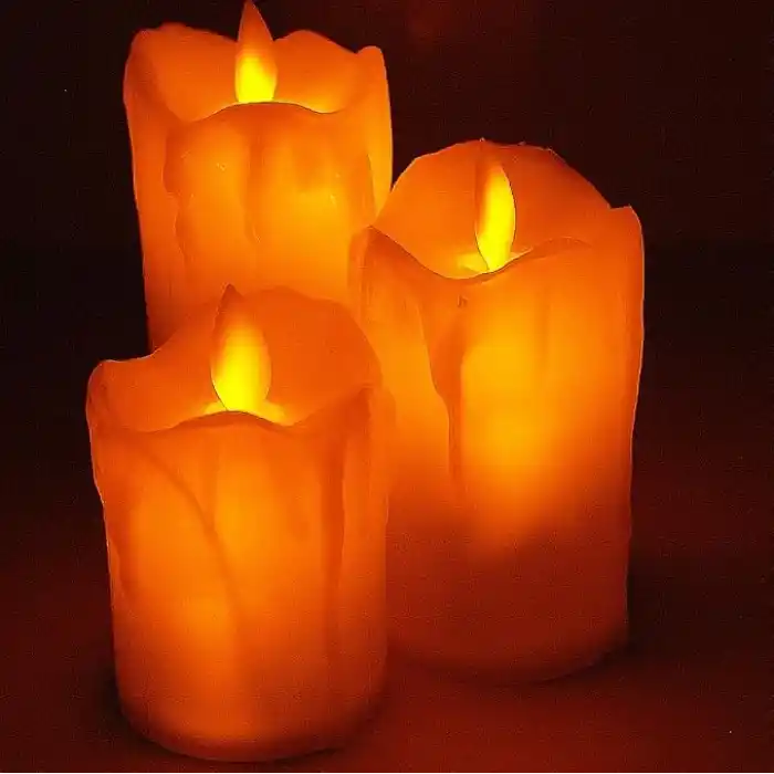Coverzone 3lü Romantik Led Işıklı Pilli Gerçekci Yapay 7-9-11 cm Set Mum