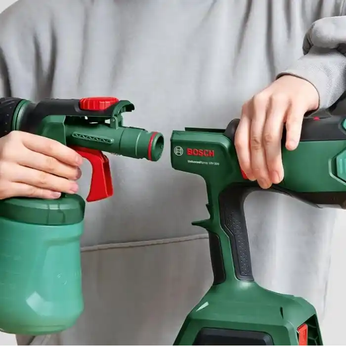 Bosch Home & Garden Universal Spray 18V-300 (Solo)