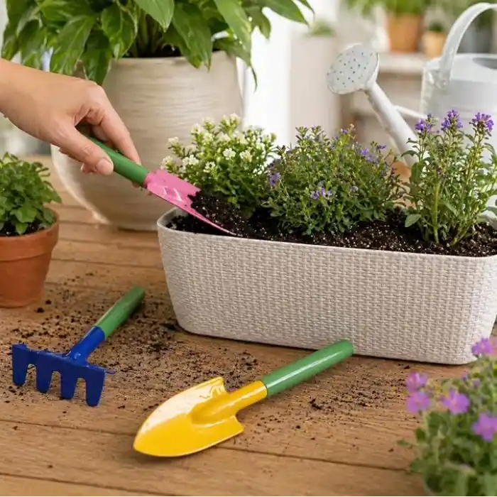 Orret Home 3’lü Mini Bahçe Hobi Seti Kürek Tırmık Dikici Seti Kaktüs Sukulent Saksı Bitkileri İçin El Aletleri Çiçek Dikim Seti (ASORTİ RENK)