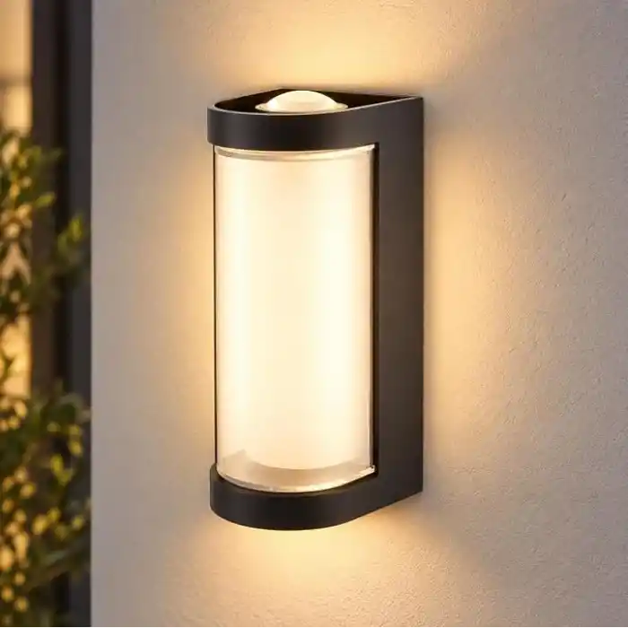 Lara 9W LED Dış Mekan Duvar Apliği – 3200K Gün Işığı, 830 Lümen, IP44, 220V, Bahçe Balkon ve Cephe Aydınlatma