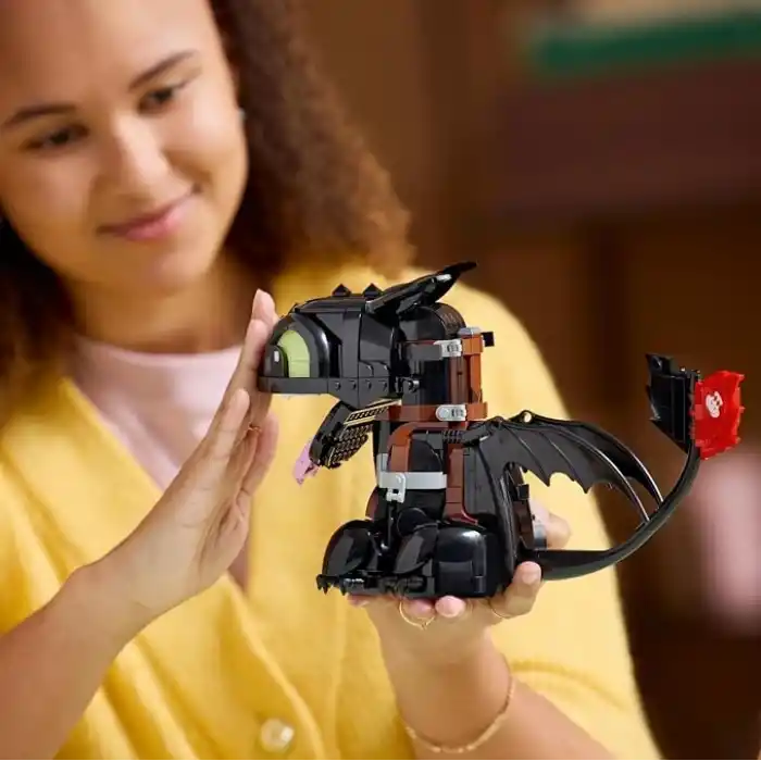 10375 LEGO® Icons Ejderhanı Nasıl Eğitirsin: Dişsiz
