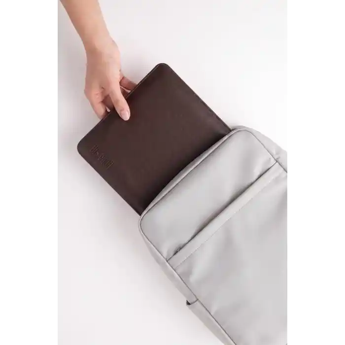 Minimalist 13 İnç Laptop Kılıfı, Vegan Deri, Su İtici Özellikli, Bilgisayar Notebook Laptop Çantası (Acı Kahve, 13 İnç)