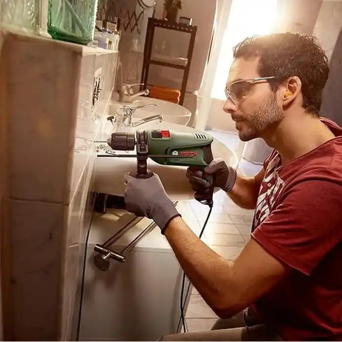 Bosch Darbeli Matkap EasyImpact 600, 600 W, Takım Çantası Dahil, Elektronik Hız Kontrolü, Ergonomik, 1.7 Kg, Yeşil