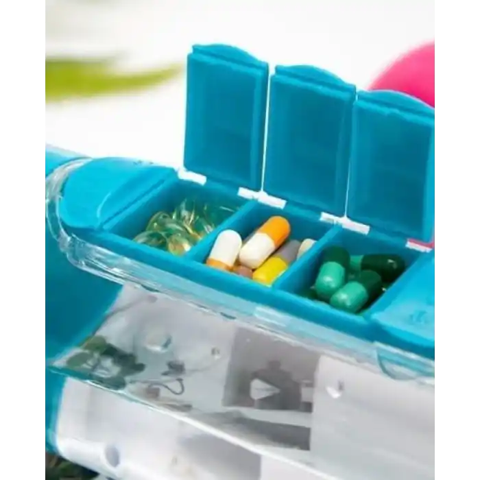 Busstier İlaç Kutulu Su Matarası, Pillbox İlaç Kutusu Su Şişesi, İlaç Hazneli Su Şişesi