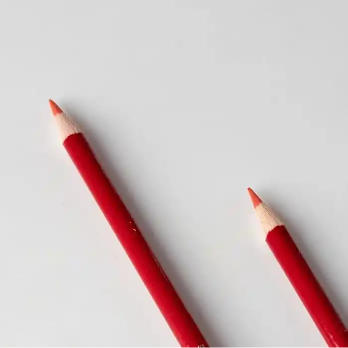 Faber-Castell 12li Kırmızı Kopya Kalemi, Yüksek Kaliteli Mine, Kırılmaya Dayanıklı Uç, Sürdürülebilir Gövde
