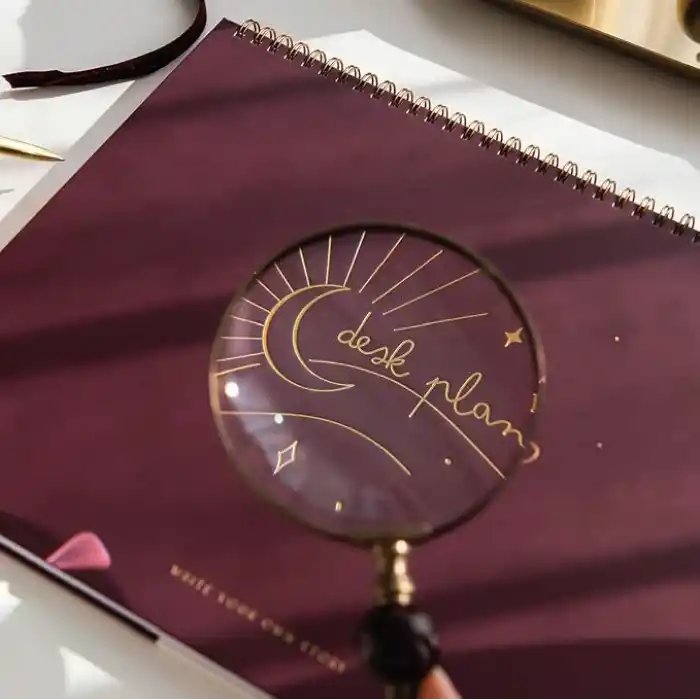 Süresiz Haftalık Spiralli Masaüstü Planlayıcı 24x34 cm - Desk Planner Bordo