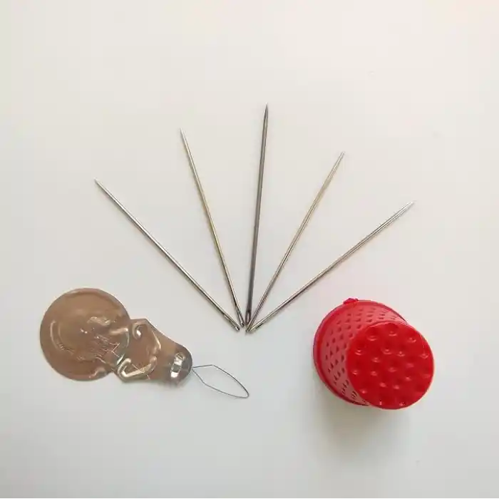 Ceysa Store Dikiş Nakış Kiti, 24 Adet Dikiş İpi Seti, 5 Adet Dikiş İğnesi, İp Geçirici, Yüksük, İplik Seti (Set-1)