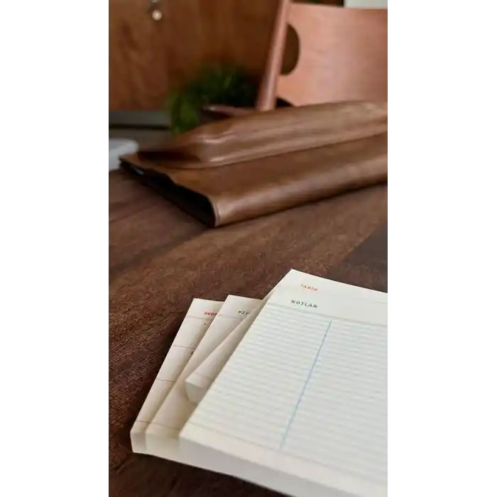 Fark Tanıtım 4lü Masaüstü Tarihsiz Planlayıcı Set (Hedefler, Haftalık Planlayıcı, Noktalı ve Çizgili Notepad)