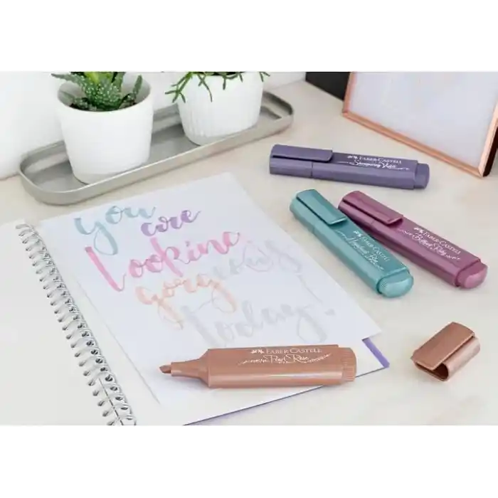 Faber-Castell 46 Metalik Renk Fosforlu Kalem Seti, 8li Karton Kutu, Su Bazlı Mürekkep, Dayanıklı Kesik Uç