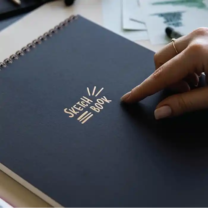 A4 Siyah Kraft Kapak Eskiz Defteri 60 Yaprak 140 gr. Perforajlı Sketch Book