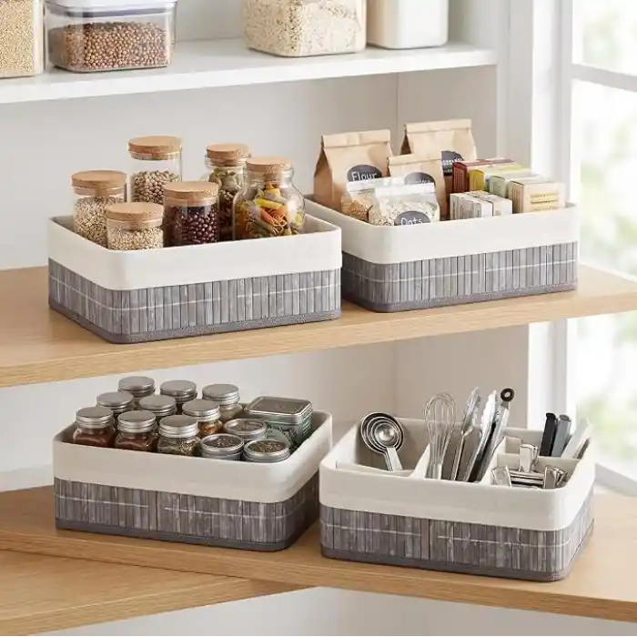 Deconox Bambu Detaylı Çok Amaçlı Saklama Kutusu – 25x15x8 cm Dekoratif Kumaş Organizer | Mutfak, Banyo, Dolap İçi ve Raf Düzenleyici | Çekmece İçi Derin Organizer Kutu Gri (4 ADET)