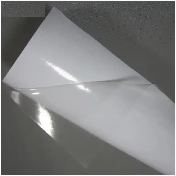 Şeffaf Yapışkanlı Parlak Laminasyon Kaplama Folyosu (61 x 300 cm)