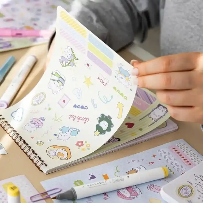 A5 18 Yaprak Bearly Cute Sticker Defteri - 610 Adet Sticker