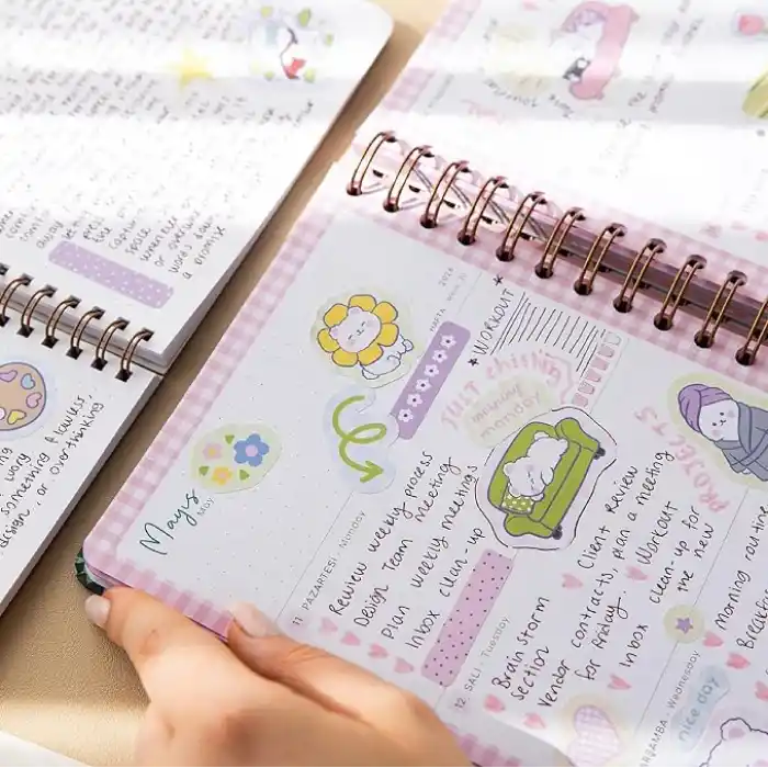 A5 18 Yaprak Bearly Cute Sticker Defteri - 610 Adet Sticker