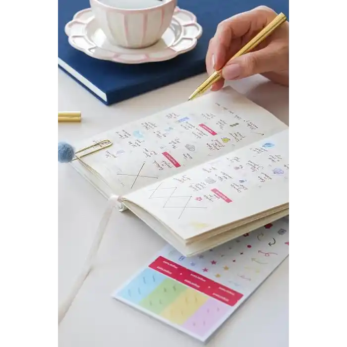 Matt Notebook 2027 Yılı Keten Haftalık Planlayıcı Kareli Cep Ajandası 9x18 cm