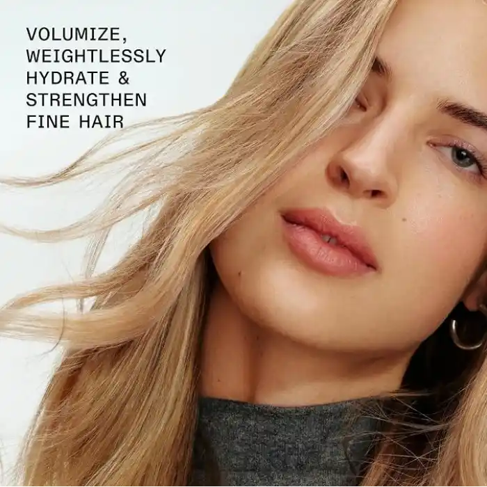 OLAPLEX No.4 Fine Bond Maintenance Volumizing Shampoo - İnce, Orta Telli Saçlar için Hacim Veren Bakım Şampuanı 250 ml