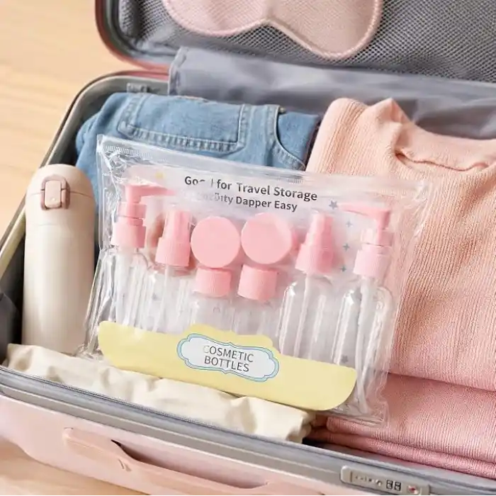 9 Parça Seyahat Şişesi Seti, Şeffaf Fermuarlı Çantalı Mini Kozmetik Kapları, Pompalı ve Sprey Şişeler, Krem Kutuları ve Dolum Hunisi