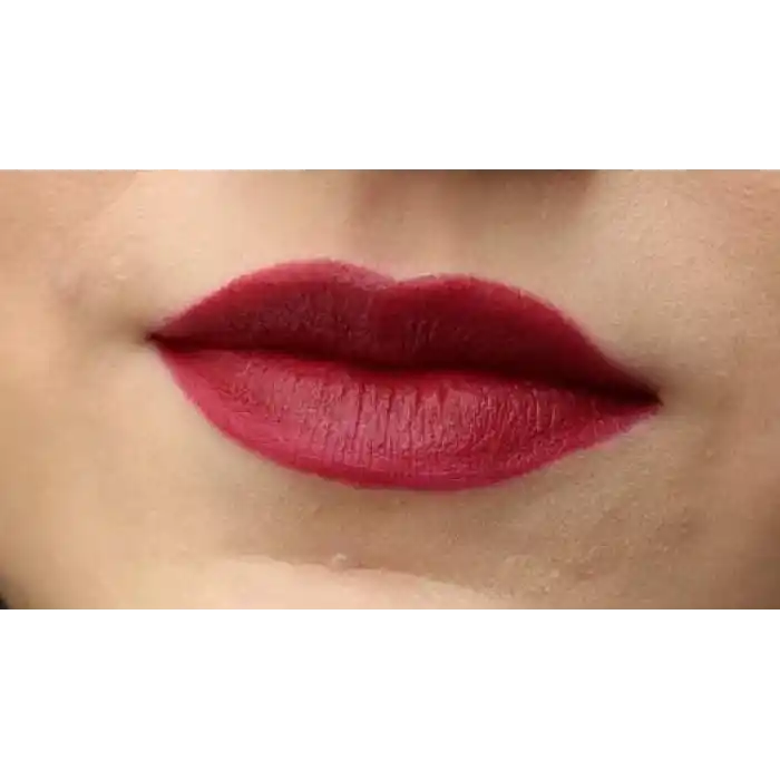 Golden Rose Velvet Matte Lipstick No: 20 - Yoğun Pigmentli Kadifemsi Mat Ruj