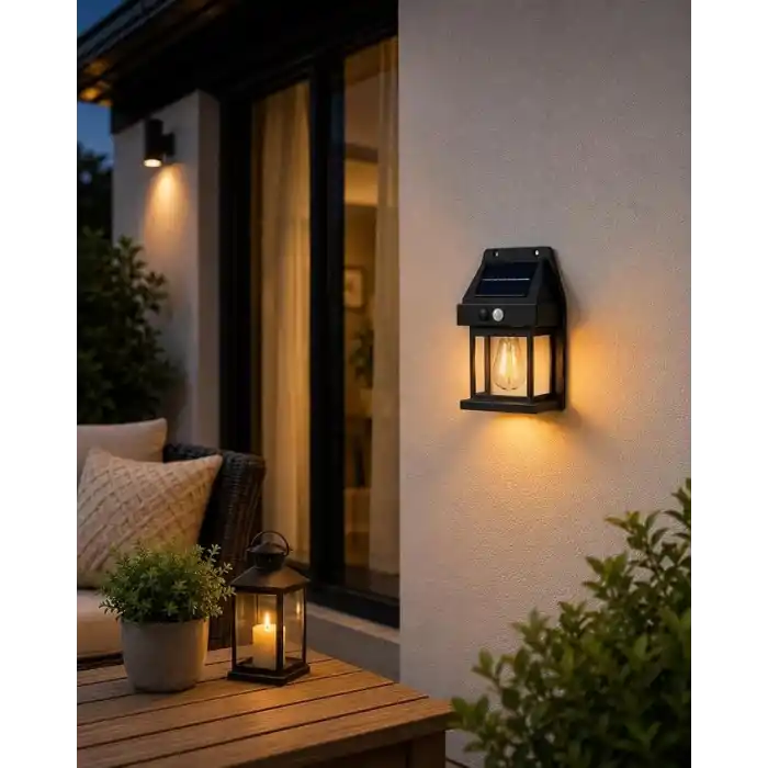 Orret Home Güneş Enerjili Solar Duvar Lambası, Ampul Görünümlü Sıcak Işık, Hareket Sensörlü IP65 Dış Mekan Aplik, Bahçe Balkon Teras Kapı Giriş Aydınlatma