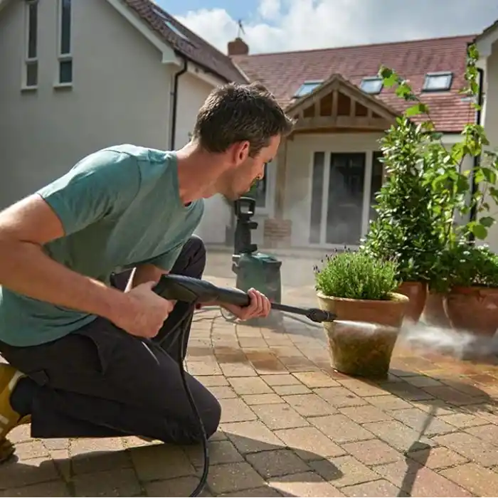 Bosch UniversalAquatak 135 Yüksek Basınçlı Yıkama Makinesi