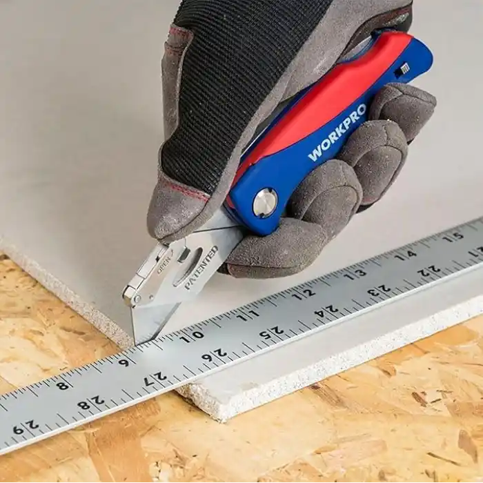 WORKPRO WP211006 Ağır Hizmet Paslanmaz Çelik Gövde Katlanır Rötuş Maket Bıçağı + 6 Adet Yedek Bıçak