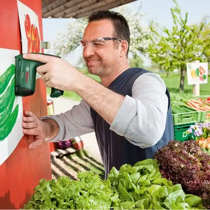 Bosch Home and Garden Akülü Zımba veya Çivi Çakma Tabancası (Entegre Akü, 3.6 Volt, 30 Darbe/Dak, Metal Kutuda)