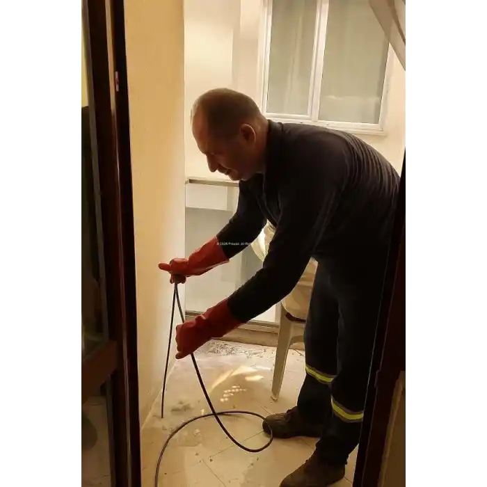 Kanal Açma Teli, 9 mm Kalınlık, Dayanıklı Metal Tel, Lavabo ve Gider Borusu Açacağı, Tıkanıklık Giderici, Spiral Tel, Ergonomik Sap, Kolay Kullanım, Lavabo, Tuvalet, Banyo, Küvet Açıcı (5 M)