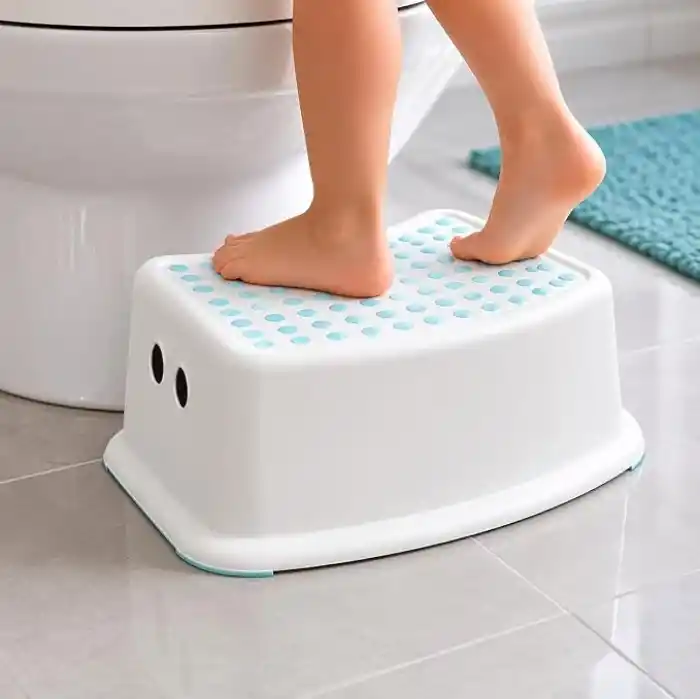 IKEA Çocuk Taburesi Foersiktig, beyaz/yeşil (model 2013) Pack of 1 Beyaz
