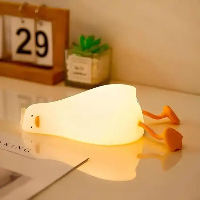 Çocuk Gece Lambası Yumuşak Dokunmatik RGB Renk Modu,Emzirme Işığı Bebek Odası,Dokunmatik Kontrol, USB Şarjı (BPA İÇERMEZ) (Ördek)