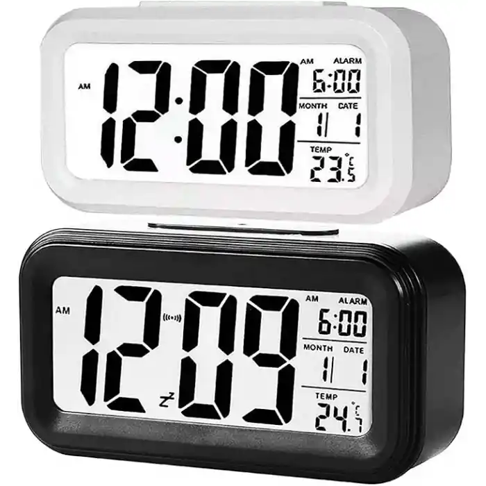 Coverzone Dekoratif Dijital Alarmlı Saat, 12/24 Dönüştürme Gece Görüşlü Yatak Başucu Saati Masa Saati Led Ekran Pilli Çalar Saat 13 x 4.5x 7.5cm (Siyah)