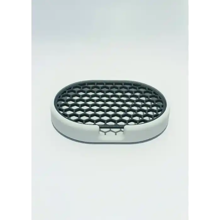 Modern Çift Renkli Katı Sabunluk - Su Tahliyeli ve Izgaralı Tasarım (9x12 cm) (Beyaz-Gri)