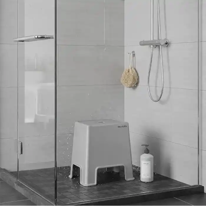 Büyük Boy Kaymaz Banyo Taburesi - 150 kg Taşıma Kapasiteli Kaydırmaz Banyo Taburesi - Çocuk Taburesi - Basamak Tabure - 1. Sınıf Sert Plastik 45 x 40 x 24 cm (Büyük Boy Gri)
