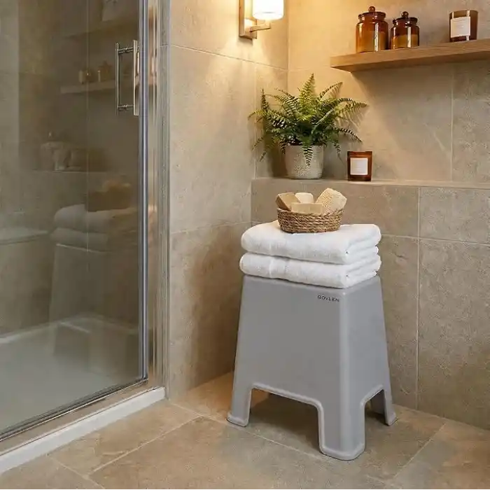 Büyük Boy Kaymaz Banyo Taburesi - 150 kg Taşıma Kapasiteli Kaydırmaz Banyo Taburesi - Çocuk Taburesi - Basamak Tabure - 1. Sınıf Sert Plastik 45 x 40 x 24 cm (Büyük Boy Gri)