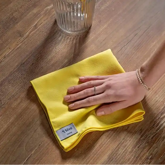 Silva Premium Toz Bezi 40 x 40 cm, Ultrafiber - Tozu Statik Çekimle Tutar, Havaya Kaldırmaz, Raf, Mobilya ve Elektronik Cihaz Yüzeyleri İçin,%99,9 Antibakteriyel