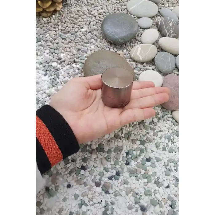 Mini Boy 40 mm. Tütün Baharat Herbal Öğütücüsü Parçalayıcı py35gr