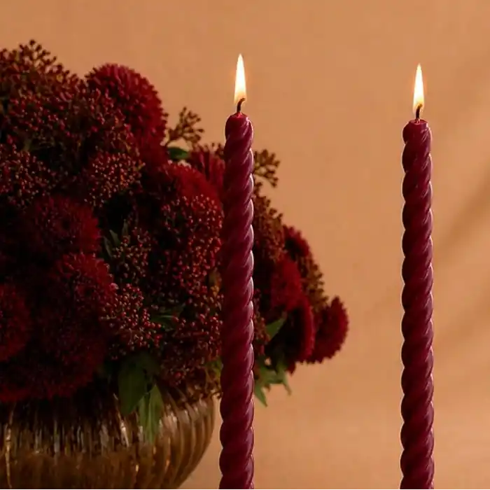Petekoğlu Bordo 2 Adet Konik Burgulu Balmumu Mum Şamdan Mumu Doğal Petek Balmumu Mum (Beeswax Candle) 27.5 cm