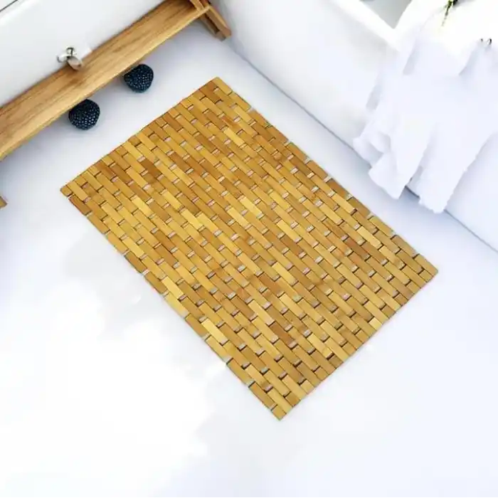 Deconox Doğal Bambu Banyo Paspası (42x62 cm) - Suya Dayanıklı Ahşap Duş Önü Paspas Spa ve Sauna Tipi Izgaralı Banyo Matı