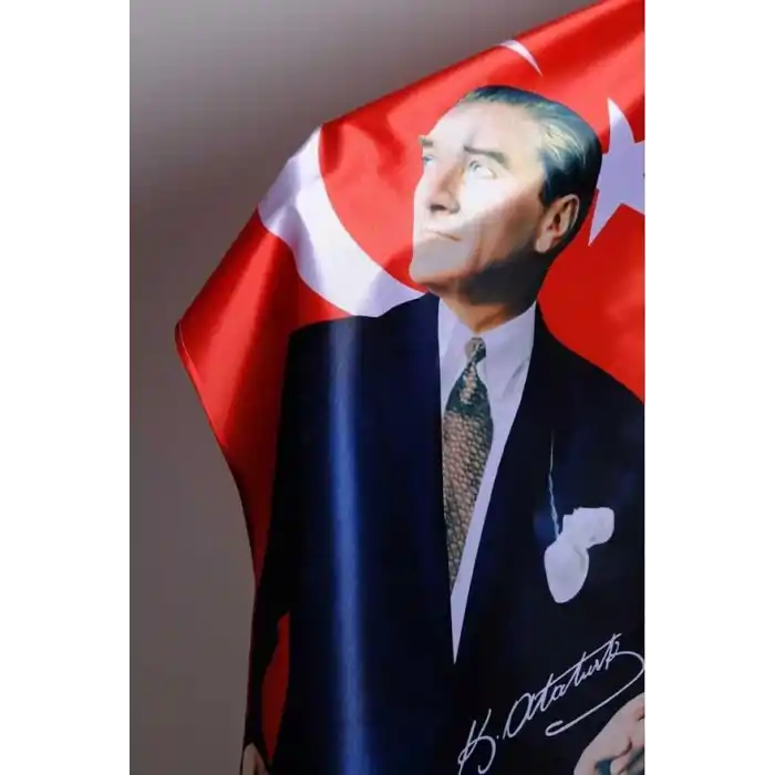 ZC Bayrak Atatürk Baskılı Türk Bayrağı 70x105 cm Raşel Kumaş Dijital Baskı