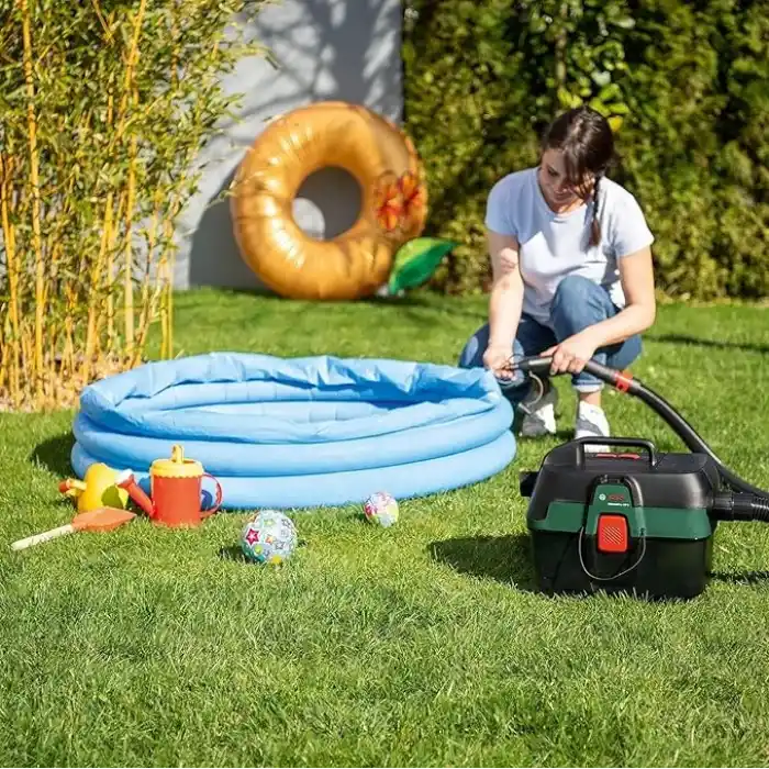 Bosch AdvancedVac 18V-8 akülü ıslak ve kuru elektrikli süpürge (aküsüz, 18 Volt sistem, aksesuar seti ile, kartonda), test notu: çok iyi (şarjör: Mann kendisi mi)