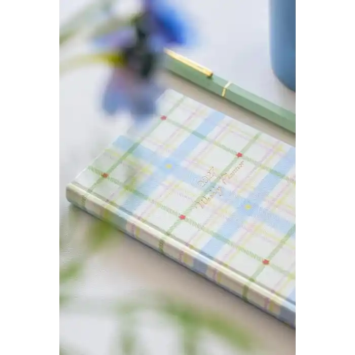 Matt Notebook 2027 Yılı Keten Haftalık Planlayıcı Kareli Cep Ajandası 9x18 cm Ekose