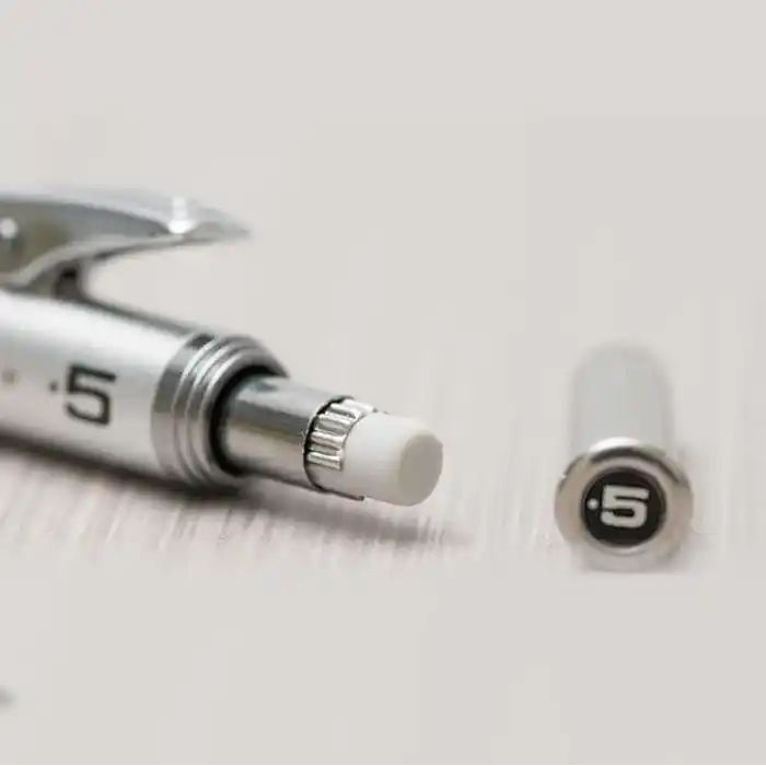 Pentel 0.7 mm - Metal Gövde, Gizli uç, Teknik Çizim ve Yazı İçin Versatil