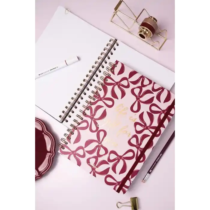 Matt Notebook B5 17x24 cm Spiralli Lastikli Düz, Çizgisiz Tarihsiz Not Defteri Fiyonklar