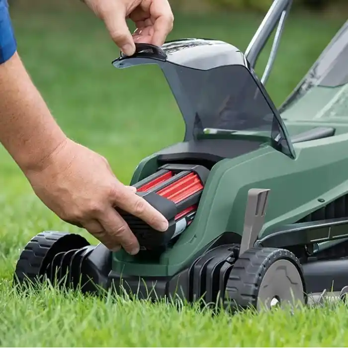 Bosch Home And Garden 36 Volt Akü Başlangıç Seti (1 Akü 36 V 2.0 Ah, Şarj Cihazı Al 36V-20, Karton Pakette)