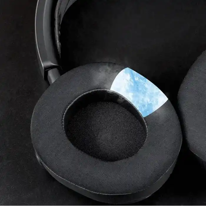 SteelSeries Arctis Nova Pro Wireless (Nova Pro Kablolu ile Uyumsuzdur!) & Nova Elite ile Uyumlu Soğutucu Jel Kulaklık Pedi - İpeksi Kumaş & Hafızalı Köpük Kulaklık Süngeri (Soğutucu Jel - Kumaş)