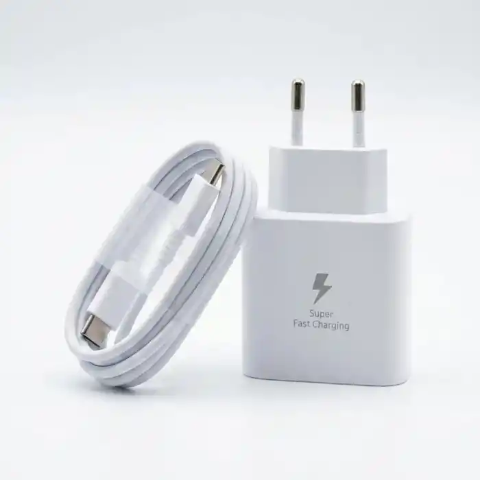Ultra Hızlı 45 W USB-C PD 3.0 Şarj Adaptörü ve 5 A Kablo Seti