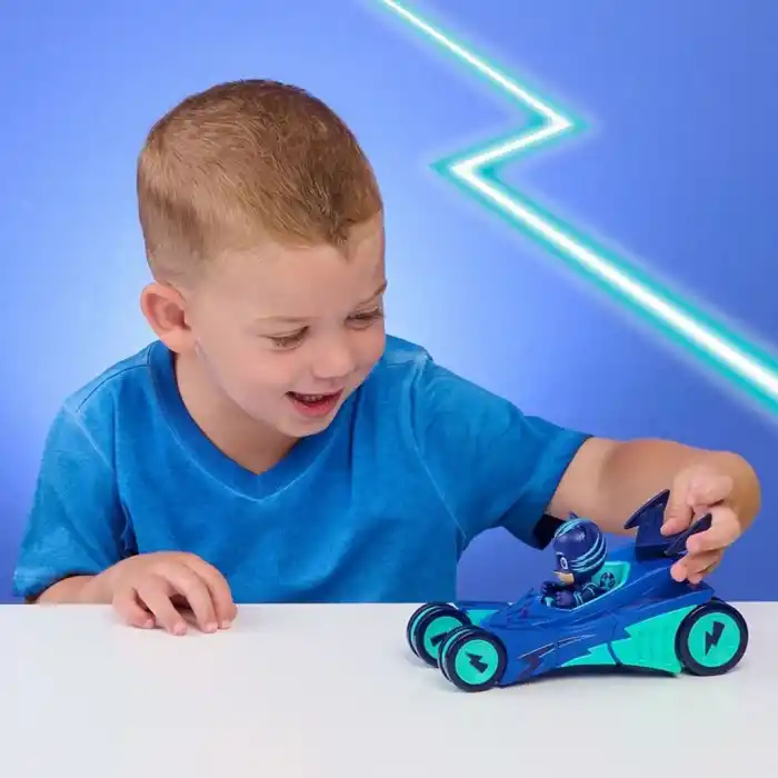 TCX Cat Boy Figür ve Cat Car Araç