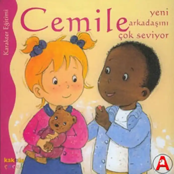TCX  Yeni Arkadaşını Çok Seviyor