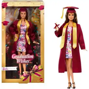 Hediye edilmeye hazır ambalajda bordo cübbesi ve püsküllü kepiyle koleksiyona uygun Barbie Signature Mezuniyet Dilekleri bebek, JJX81
