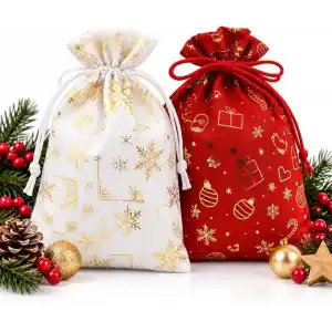 2’li Set 17x23 cm Yılbaşı Hediye Kesesi – Kırmızı & Beyaz Altın Yaldızlı Noel Temalı Kumaş Çanta | Yılbaşı Hediye Paketi Kesesi